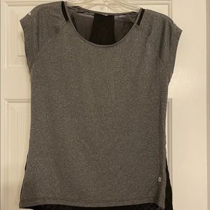 Women’s C9 Workout Shirt Gray and Black Size Medium